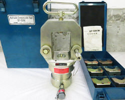 泉精器 油圧式圧縮ヘッド EP-520C型