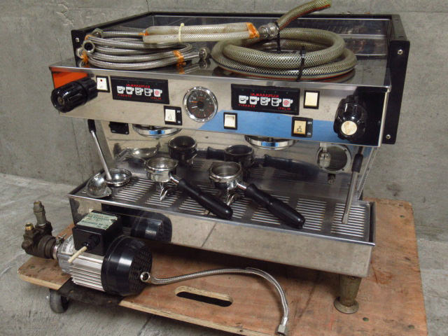 2007年製 LA MARZOCCO ラ マルゾッコの LINEA 2AV リネア 2連式 業務用 