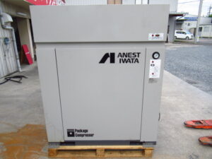 ANEST IWATA アネスト岩田 CLP110EF-8.5D レシプロ コンプレッサー
