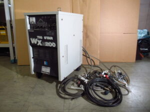 Panasonic パナソニック YC-200WX3 インバータ制御交直両用TIG溶接用電源 溶接機 付属品セット