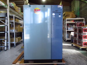 富士コンプレッサー NLP-55LP 空冷一段式パッケージ形 5.5kw 7.5馬力 三相200V 60Hz
